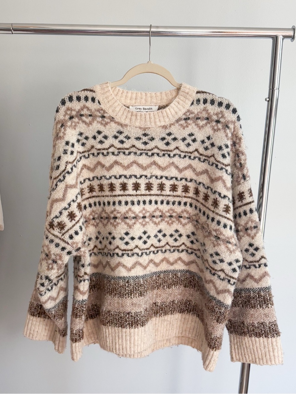 Grey Bandit Cool Vibes Sweater Medium